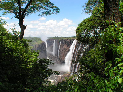 Livingstone Arrival - Mosi-Oa-Tunya National Park